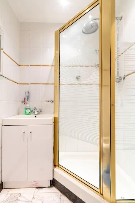 ロンドンStunning Three Bed In West Hampsteadアパートメント エクステリア 写真